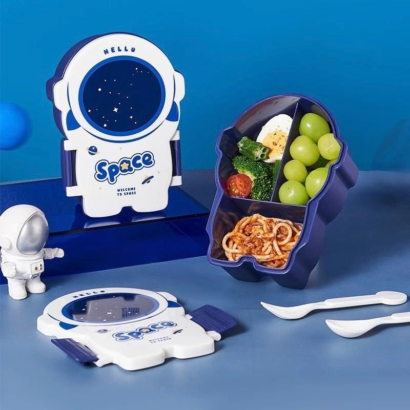Fun and Practical Lunchbox for Kids – With Utensils Included