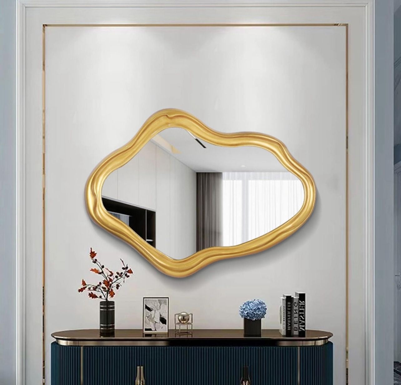 Luxurious Irregular Wall Mounted Mirror