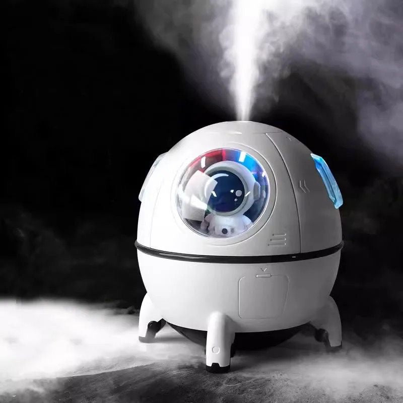 Special Offer – Astronaut-Themed Humidifier with Lights