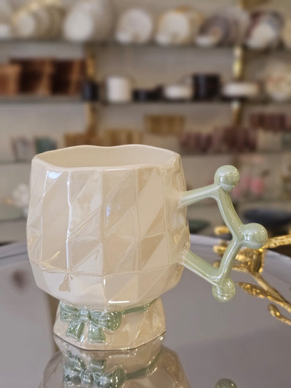 Royal Charm Ceramic Mug – 350ml